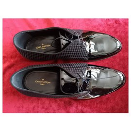 chaussures louis vuitton derby en cuir noir 8.5 42.5