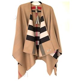 BURBERRY, NEU WENDBARES CHARLOTTE BURBERRY PONCHO CAPE MIT ETIKETTEN Beige