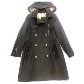 Burberry-Coat-Black