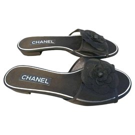 Chanel-Flats-Black