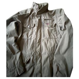 Second hand Napapijri Men's clothing 