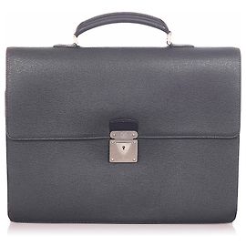 Louis Vuitton Black Taiga Laguito Black