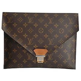Louis Vuitton pochette à rabat Marron