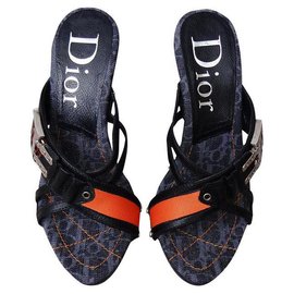 Dior-Des sandales-Multicolore