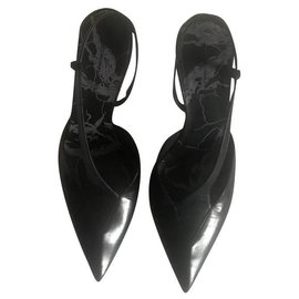 Balenciaga-Heels-Black