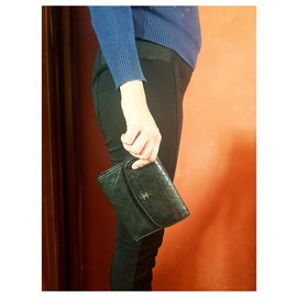 Chanel-Portafoglio Chanel trapuntato portafoglio multi patta vintage nero-Nero