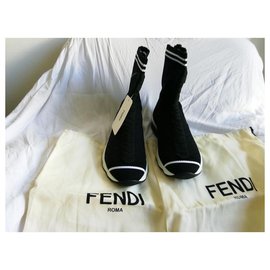 Fendi-W.SNEAKER FABRIC RUBBER SOLE-Black