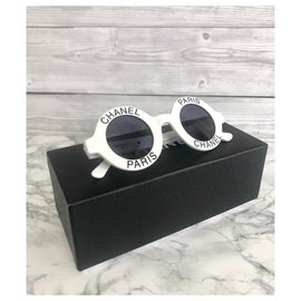 Chanel-Ultra seltene Vintage Sonnenbrille Chanel Jahre 90's-Weiß