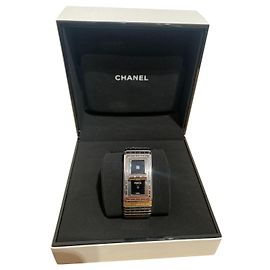 Chanel Código coco Prata