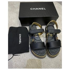 Chanel-Sandalias-Negro