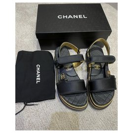 Chanel-Sandálias-Preto