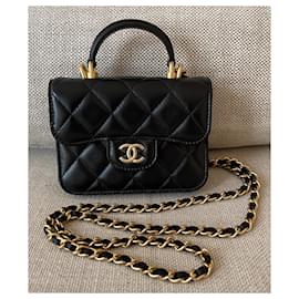 Chanel-Runway Black Lambskin Flap Coin Purse with Chain-Black