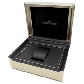 Jaeger Lecoultre-NEW IN BOX + IN BOX FOR JAEGER-LECOULTRE MASTER CONTROL REVERSO WATCH-Golden