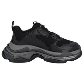 Balenciaga-Triple S Sneaker in Black Faux leather and mesh upper-Black