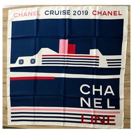 Chanel-CACHE CHANEL-Branco,Azul