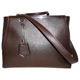 FENDI bag 2 days Dark brown Medium shoulder strap excellent condition Brown Dark brown