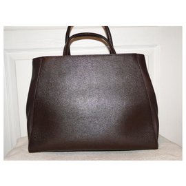 Fendi-FENDI bag 2 days Dark brown Medium shoulder strap excellent condition-Brown,Dark brown
