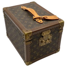 Louis Vuitton-Boite monogram beauty case-Brown