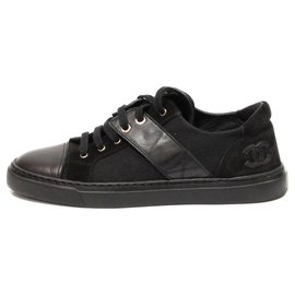 Chanel-CHANEL SNEAKERS IN SUEDE CANVAS AND BLACK CC LEATHER ON THE BACK-Black