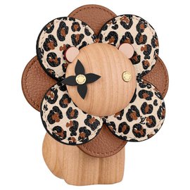 Louis Vuitton-LV Wild at heart Petula doll-Brown