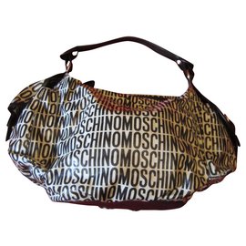 Moschino-Handtaschen-Schwarz