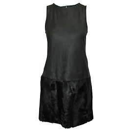 Theory Schwarzes Kleid mit Ziegenfell Schwarz