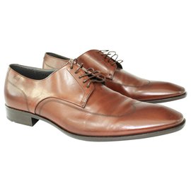 Hugo Boss-Des chaussures marrons-Marron