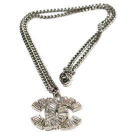 Chanel-CHANEL CHAIN NECKLACE PENDANT CC-Silvery