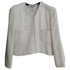 Chanel Terno de saia Branco