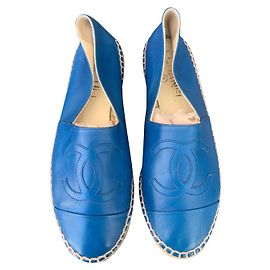 Espadrilles Chanel en cuir bleu Bleu