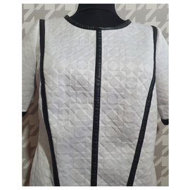 Milly-Tops-Black,White