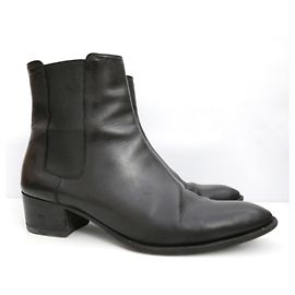 Saint Laurent Wyatt Boots Preto