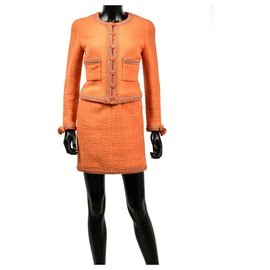 Chanel-Mitico abito primaverile in tweed 1994-Arancione