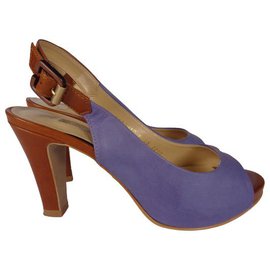 Balenciaga-Des sandales-Violet