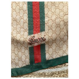 Gucci-Superbe foulard vintage Gucci en soie-Vert foncé