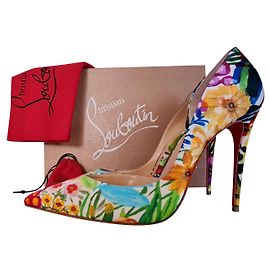 Christian Louboutin POMPES IRIZA. NEW Multicolore