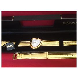 Relógio Yves Saint Laurent Heart Dourado