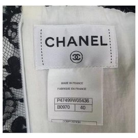 Chanel-Chanel 2017 Vestido Preto Branco Renda Sz 40-Multicor