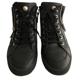 Chanel-Sneakers-Black