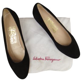 Salvatore Ferragamo-Salvatore Ferragamo zapatos de salón vintage p 35,5-Negro