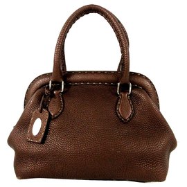 Fendi-Sac à main Fendi en cuir marron Selleria-Marron