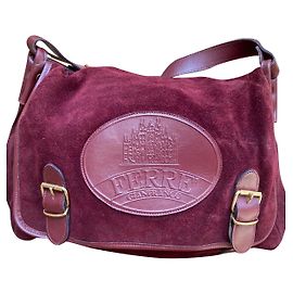 Superbe sac vintage Gianfranco Ferré Bordeaux