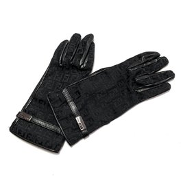 Fendi-Fendi Gloves-Black