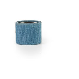 Chanel-Bracelet manchette CC en denim bleu Chanel-Bleu
