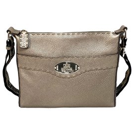 Fendi-Fendi Sac à bandoulière en cuir Selleria en argent-Argenté
