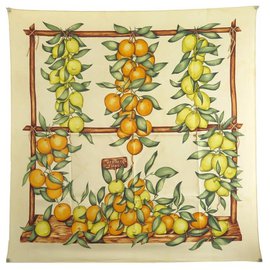 Hermès SCIARPA VINTAGE HERMES LIMONI E ARANCE DAWLAT SQUARE 90 Sciarpa seta Beige
