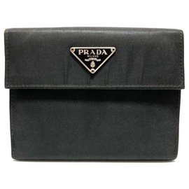 Prada-PRADA wallet-Black