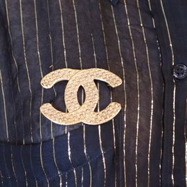 Chanel-Broche texturée tressée en or CC Chanel-Doré
