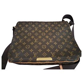 Borsa Louis Vuitton Valmy MM monogram canvas marrone Marrone