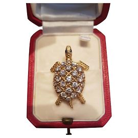 Ein Diamant, Saphir, Platin und 18K Goldbrosche von Cartier. Weiß Golden